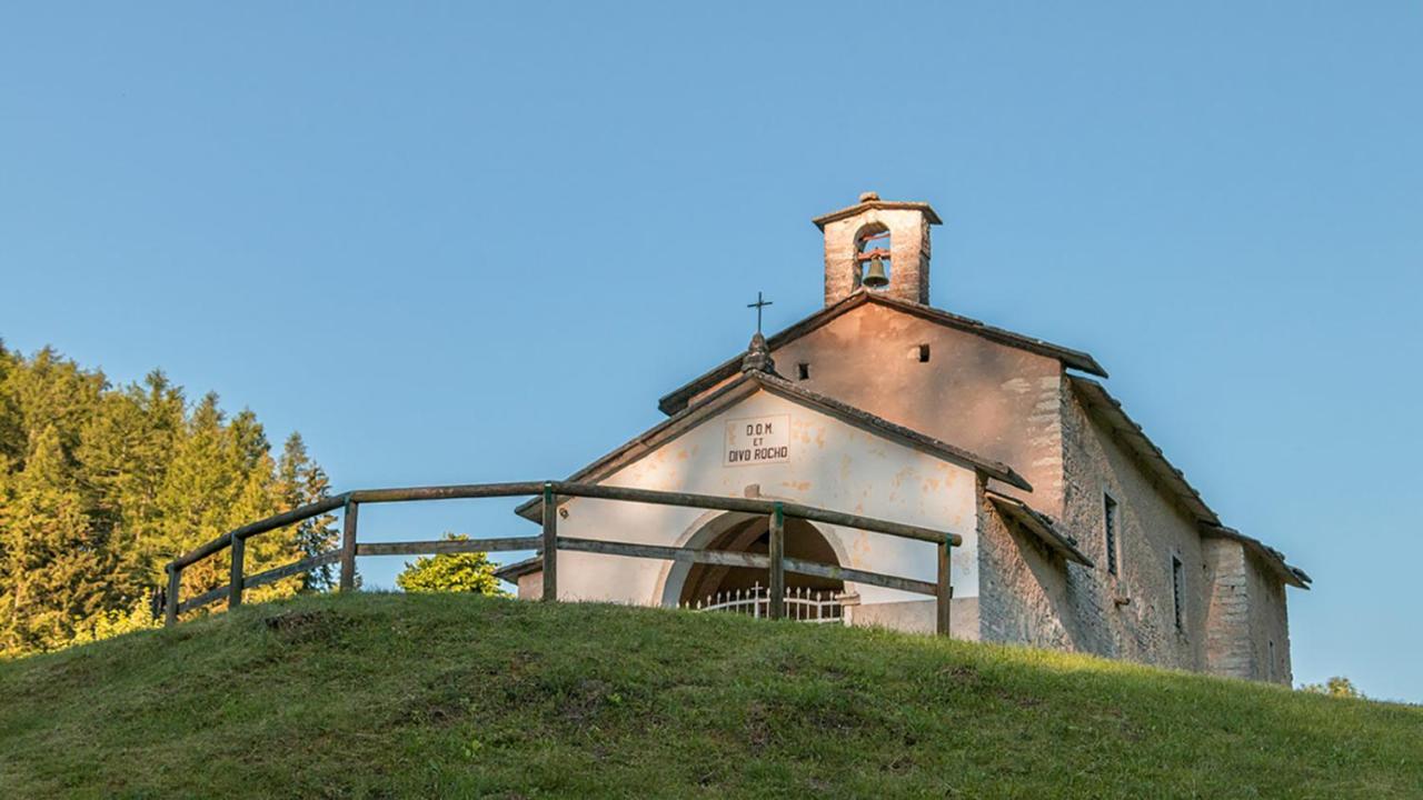 Locanda Alpina A 1250 Mt Ala Zewnętrze zdjęcie